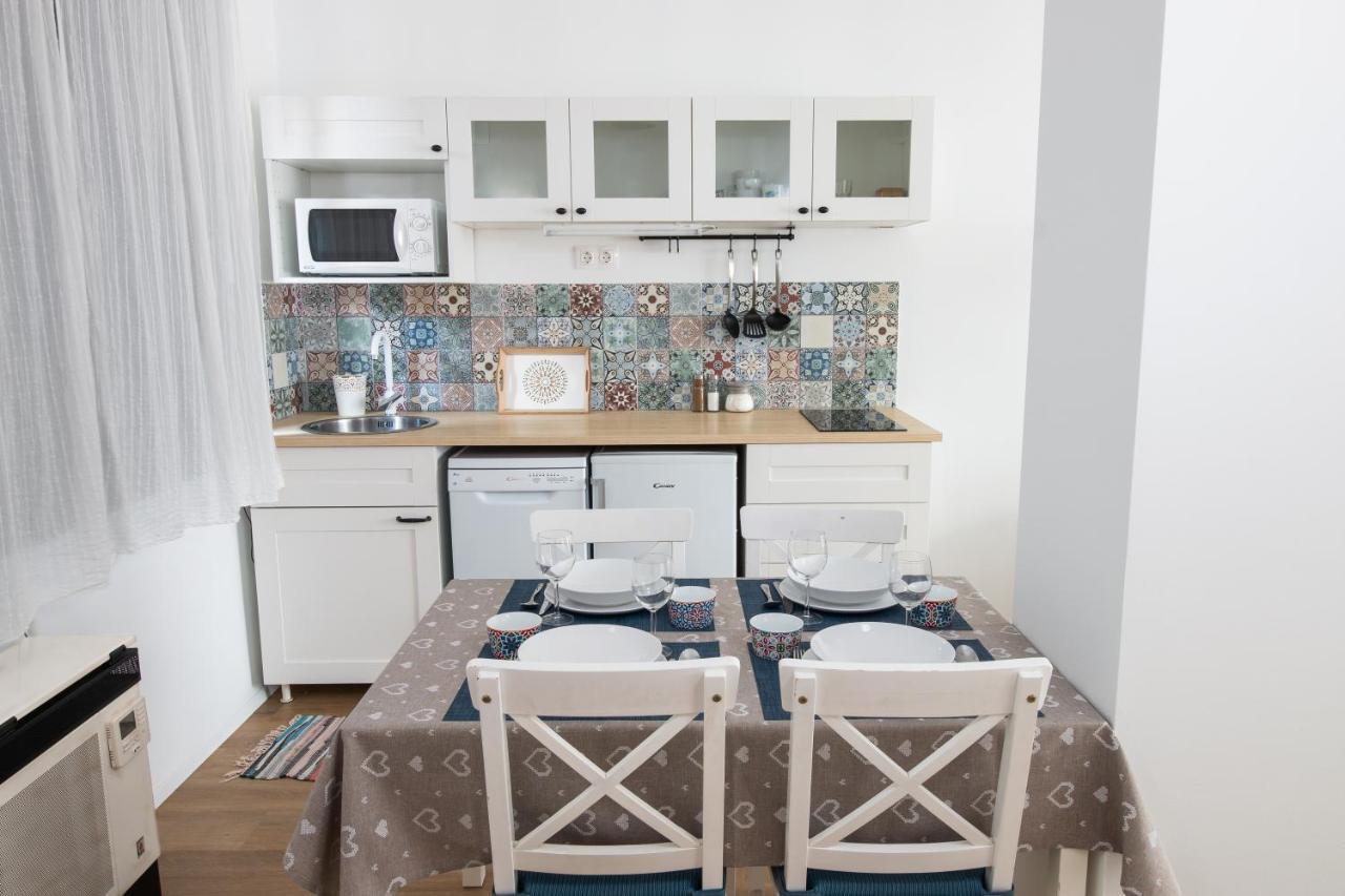 Good Life Home Apartment Сентендре Экстерьер фото